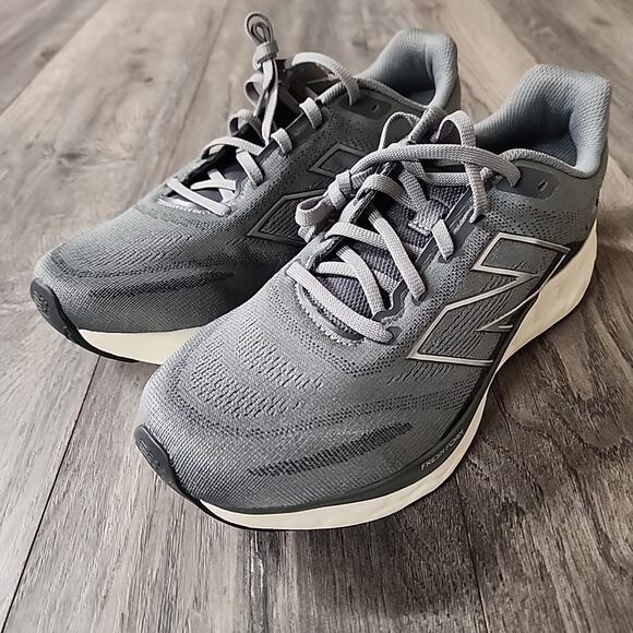 New Balance Size 12 EE Mens Fresh Foam 680v8 Running Shoes Grey - Picture 5 of 9